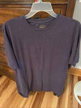 The Foundry Supply Co. Men's Short Sleeve Heathered Purple T-Shirt